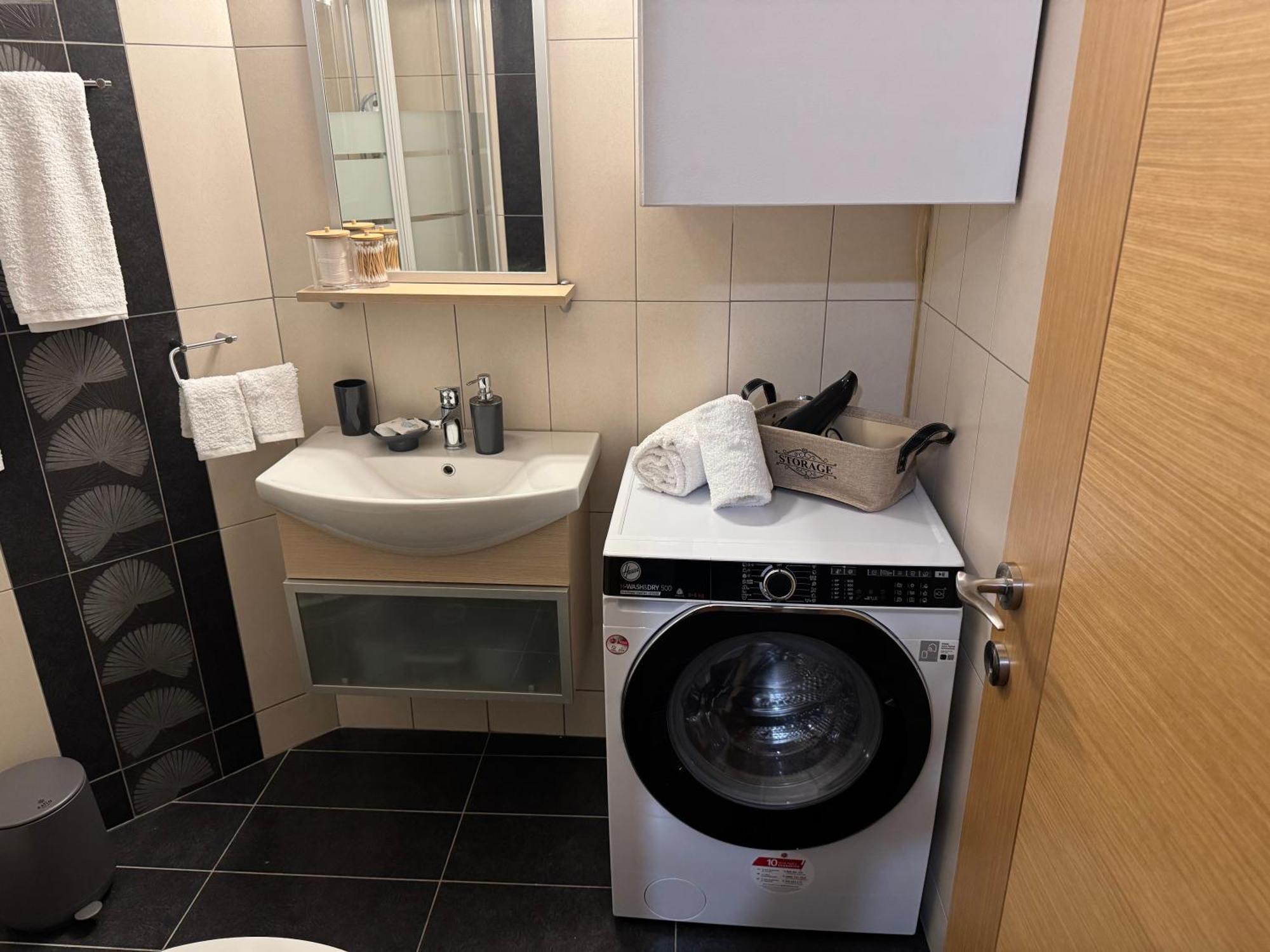 View Penthouse With Private Parking Apartament *